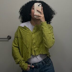 Urban Outfitters Green 3/4 Sleeve Crop Button Down Shirt